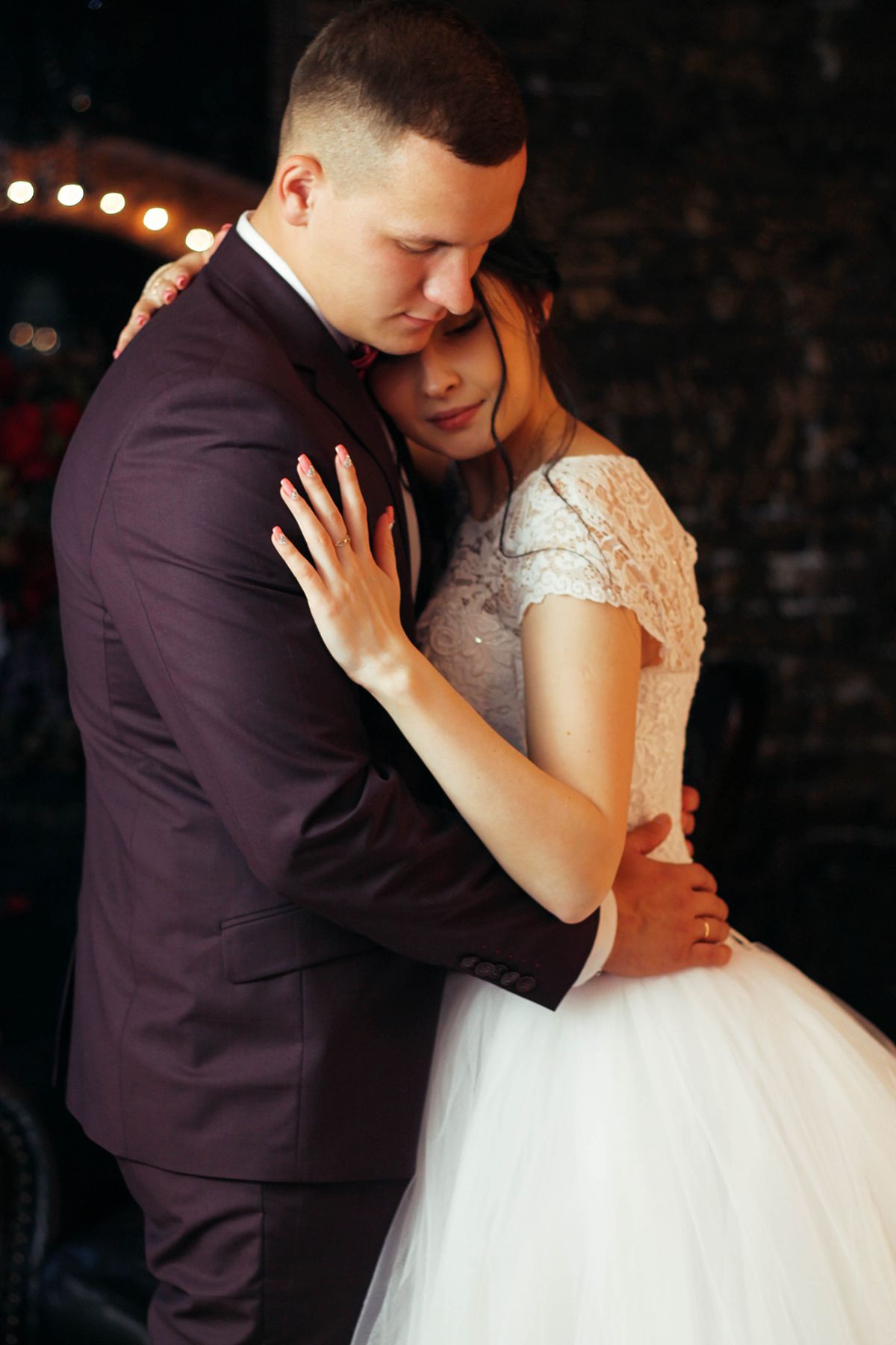 Newlyweds sharing their first dance